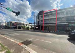 ขายด่วน ขายถูก!! อาคารพาณิชย์ 3.5 ชั้น 2 คูหา 40 ตร.ว. สี่แยกวัดศรีจันทร์ ขอนแก่น **ทำเลทอง**-202510251845421761392742316.jpg