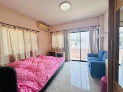 ขายบ้านพร้อมที่ดิน ในตัวเมืองพิษณุโลก 2 ชั้น มีดาดฟ้า เนื้อที่ 42 ตร.ว. แถมฟรีเฟอร์นิเจอร์ พร้อมเข้าอยู่ โทร 081-9629980-202510261245221761457522480.jpg