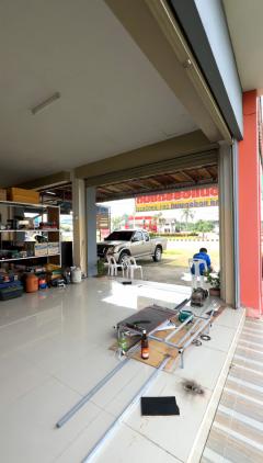 ขาย อาคารพาณิชย์ 3 ชั้น HS079 ถูกกว่าประเมิน ทำเลดี ติด 4 เลนส์ หนองเหียง พนัสนิคม ชลบุรี . 518 ตรม 42.7 ตรว ใกล้ปั๊มคาลเท็กซ์ แยกเกาะโพธิ์-202510261613181761469998926.jpg