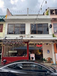 เซ้งร้านบรรทัดทอง ใกล้ร้านดังเยอะ ใกล้คนพลุกพล่าน และร้านดังจริง