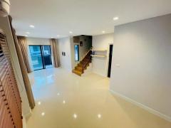 ขายด่วน บ้านแฝดสุดสวย VENUE เวสต์เกต บางใหญ่-202510271557421761555462527.jpg