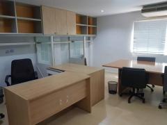 เช่า ทาวน์โฮม ออฟฟิศ พร้อมเฟอร์นิเจอร์สำนักงาน ซอยรัชดาภิเษก19 เหมาะทำออฟฟิศ ใกล้ MRTรัชดาภิเษก เดินทางสะดวก-202510271650091761558609229.jpg