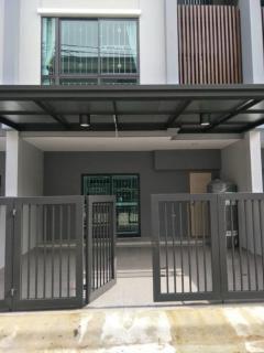 NTG255  ให้เช่าทาวน์โฮม 3 ชั้น สิริเฮ้าส์ รัชดา 18 ใจกลางรัชดา ทำเลทอง ใกล้รถไฟฟ้า 2 สาย สุทธิสาร ห้วยขวาง