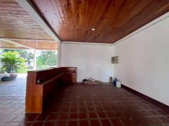 ขายบ้านพักตากอากาศกาญจนบุรี 5 ไร่ เลาขวัญ วิวเขา บรรยากาศสงบ บ้านไม้สักกึ่งปูน พร้อมเข้าอยู่-202510281004531761620693038.jpg