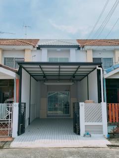 ขายทาวน์เฮ้าส์ 2 ชั้น หมู่บ้านพูนสินธานี 3 เนื้อที่ 17.9 ตารางวา   ซอยเคหะร่มเกล้า 64 ถนนเคหะร่มเกล้า แขวงคลองสองต้นนุ่น เขตลาดกระบัง กรุงเทพฯ-202510281216571761628617743.jpg