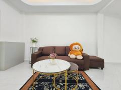 ขายทาวน์เฮ้าส์ 2 ชั้น หมู่บ้านพูนสินธานี 3 เนื้อที่ 17.9 ตารางวา   ซอยเคหะร่มเกล้า 64 ถนนเคหะร่มเกล้า แขวงคลองสองต้นนุ่น เขตลาดกระบัง กรุงเทพฯ-202510281217241761628644257.jpg