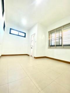 ให้เช่า อาคารพาณิชย์ หลังมุม ซอยศรีนครินทร์ 45 ใกล้รถไฟฟ้าสีเหลืองสถานีสวนหลวง ใกล้ห้างธัญญะปาร์ค ซีคอนแสควร์ พาราไดร์ปาร์ค-202510281247071761630427603.jpg