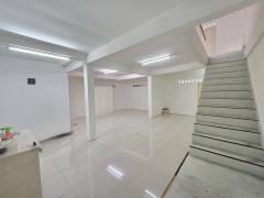 ให้เช่าอาคารพาณิชย์ 2คูหา ทำเลสวยเข้าออกหลายทาง เอกมัย สุขุมวิท71 เหมาะทำโฮสเทล (N.1912)-202510281300381761631238466.jpg