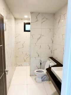 ให้เช่าโฮมออฟฟิศ3ชั้นใกล้เซ็นทรัล พระราม 2  ขนาด350ตรม 5 ห้องนอน3 ห้องน้ำ 1 ห้องครัว 1 ห้องนั่งเล่น-202510281338291761633509301.jpg