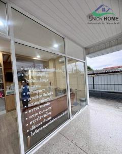 เซ้งคลินิกเวชกรรม 2 ชั้น อุปกรณ์ครบ ติดถนนลาดกระบัง-202510281426431761636403246.jpg