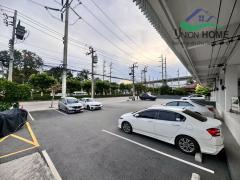 เซ้งคลินิกเวชกรรม 2 ชั้น อุปกรณ์ครบ ติดถนนลาดกระบัง-202510281426441761636404995.jpg