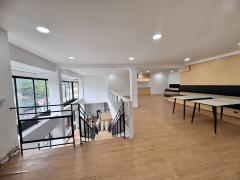 ให้เช่าพื้นที่ ชั้น 1 และชั้นลอย ทำเลเอกมัย ใกล้ BTS เอกมัย (N.1222)-202510281516571761639417558.jpg