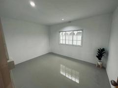 ทาวน์เฮ้าส์ แยกปากเกร็ด นนทบุรี  พื้นที่ใช้สอย 120 ตรม., 30 ตร.วา ขายด่วน 2,293,800 บาท-202510281626251761643585476.jpg