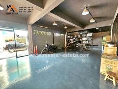 ให้เช่าอาคารสำนักงาน (ชั้นล่าง) เนื้อที่ 200 ตรม. ซ.รามอินทรา 65 สวย-สะอาด พร้อมที่จอดรถรอบอาคาร DESIGN MODERN กั้นห้องกระจก 1 ห้อง แบ่งสัดส่วนการใช้งาน ใกล้รถไฟฟ้าสายสีชมพู-202510291052471761709967897.jpg