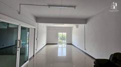 ขายอาคารพาณิชย์ หมู่บ้าน ลภาวัน 22 บางใหญ่ ราคาต่ำกว่าประเมิน เครดิตดีมีเงินเหลือ พร้อมเปิดกิจการหรือร้านอาหาร-202510291126371761711997328.jpg