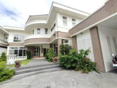 ให้เช่าบ้านคฤหาสน์ 2 ชั้นเนื้อที่ 240ตร.ว พื้นที่ใช้สอย 750ตร.ม 6ห้องนอน 6ห้องน้ำ เฟอร์ครบ ถนนลาดพร้าว เขตจตุจักร ราคาเช่า 300,000 บ/ด