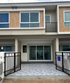 ให้เช่าบ้านทาวน์โฮม 2 ชั้น ( มือหนึ่ง ) โนโววิลล์ คลอง 1 ซอย รังสิต - นครนายก 19 20 ตร.ว. ธัญบุรี ใกล้เซียร์รังสิต ใกล้ฟิวเจอร์พาร์ครังสิต-202510291617481761729468157.jpg