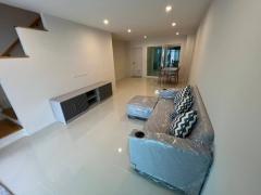 ให้เช่าบ้านทาวน์โฮม 2 ชั้น ( มือหนึ่ง ) โนโววิลล์ คลอง 1 ซอย รังสิต - นครนายก 19 20 ตร.ว. ธัญบุรี ใกล้เซียร์รังสิต ใกล้ฟิวเจอร์พาร์ครังสิต-202510291617491761729469301.jpg