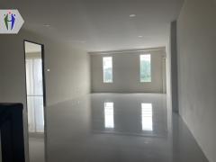 ให้เช่าอาคารพาณิชย์ซอยสยามคันทรีคลับ พัทยากลาง ตึกใหญ่ สภาพดี-202510301001551761793315155.jpg