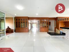 ขายบ้านเดี่ยวพร้อมที่ดิน หมู่บ้านปัญญารีสอร์ท ชลบุรี วิวดีริมทะเลสาบ-202510301058111761796691094.jpg