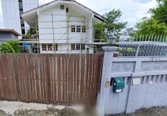 หลังใหญ่ ลาดพร้าว 40-48 5นอน ให้เช่าบ้านเดี่ยวสุดหรู 2 ชั้น MRT ภาวนา 200ม.สภาพดี พร้อมเฟอร์ฯ 4 น้ำ ตลาดโชคชัย 4 1.4 กม.เดินทางง่าย