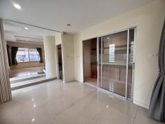 ขายทาวน์โฮมศุภาลัย นวลจันทร์ ซ.รามอินทรา 40 (N.500)-202510301141461761799306310.jpg