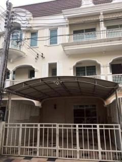 ให้เช่า-ขาย ทาวน์โฮม 3 ชั้น ทำเลดี ใกล้สาทร หมู่บ้าน เมทโทร สาทร-กัลปพฤกษ์ บ้านสวยพร้อมอยู่