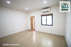 ทาวน์เฮ้าส์2ชั้น ซอยกำนันแม้น28 บางขุนเทียน รีโนเวทพร้อมเข้าอยู่-202510301329581761805798969.jpg