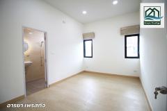 ทาวน์เฮ้าส์2ชั้น ซอยกำนันแม้น28 บางขุนเทียน รีโนเวทพร้อมเข้าอยู่-202510301330081761805808251.jpg