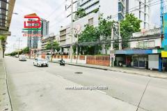 อาคารพาณิชย์ 2 ชั้นครึ่ง ติวานนท์ ซอย26 เนื้อที่ 20 ตรว. (ใกล้การไฟฟ้านครหลวงเขตนนทบุรี) ถนนติวานนท์ ต.บางกระสอ อ.เมือง นนทบุรี-202510301617441761815864135.jpg