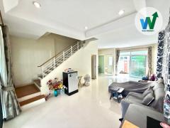 ขายทาวน์โฮมศรีนครินทร์ บ้านกลางเมือง เออร์บาเนี่ยน หลังริม สภาพใหม่ พื้นที่กว้าง ใกล้รถไฟฟ้า MRT สายสีเหลือง สนามบินสุวรรณภูมิ-202510301637301761817050450.jpg