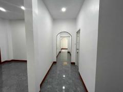 ขายถูกมาก!! บ้านชั้นเดียว หลังมุม รีโนเวทใหม่ ทำเลทอง โซนรัษฎา อ.เมืองภูเก็ต ใกล้ถนนคนเดิน ห้าง ท่าเรือฯ-202510301900331761825633377.jpg