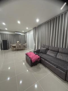 [ให้เช่า] FOR RENT GRANDIO PETCHKASEM 81 / 4 bedrooms 3 bathrooms / 50 Sqw. 189 Sqm. **60,000** CLOSE TO THE MALL BANGKAE-202510310934441761878084678.jpg