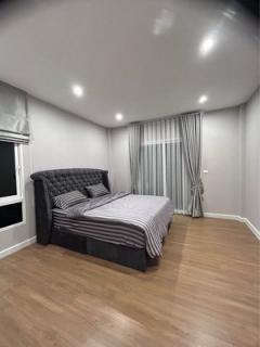 [ให้เช่า] FOR RENT GRANDIO PETCHKASEM 81 / 4 bedrooms 3 bathrooms / 50 Sqw. 189 Sqm. **60,000** CLOSE TO THE MALL BANGKAE-202510310934461761878086164.jpg