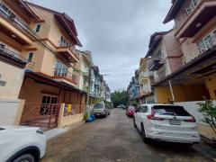 ขายบ้าน 3 ชั้น หมู่บ้านเอื้อประชา ซอยนวลจันทร์ 56 แยก 7 -202510310943531761878633300.jpg