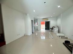 ให้เช่าทาวน์โฮม หมู่บ้านดิเอ็กซ์คลูซีฟ พัฒนาการ44 (The Exclusive-Pattanakarn44) ใกล้ APL หัวหมาก (N.1915)-202510310952111761879131890.jpg