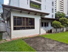 ให้เช่าที่ดินพร้อมสิ่งปลูกสร้าง ถนนสุขุมวิท 19 ทำเลทองใจกลางกรุงเทพมหานคร