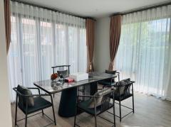 ให้เช่าบ้านเดี่ยว บุราสิริ กรุงเทพกรีฑา ทำเลทอง 4 นอน 5 น้ำ 2 ชั้น 300 ตรม 77.3 ตรว-202510311037101761881830784.jpg