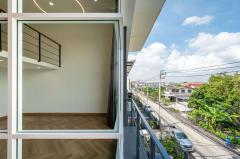 ขายทาวน์โฮม 3 ชั้น รีโนเวทใหม่ 24.9 ตรว. 206 ตรม. 4 ห้องนอน ซอยนาคนิวาส 48 เขตลาดพร้าว กรุงเทพ-202510311037281761881848677.jpg