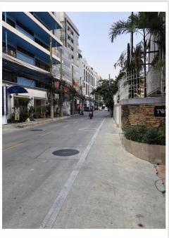 ขายที่ใจกลางสุขุมวิท ราคาพิเศษสุด  New Price on sale old building on Sale prime Sukhumvit-202510311228531761888533200.jpg