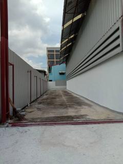 ให้เช่าโกดังใหม่พร้อมสำนักงาน พื้นที่ใช้สอย 711 ตรม. ใกล้แยกเทพารักษ์ น้ำไม่ท่วม เข้าออกสะดวก เพียง 55,000/เดือน-202510311453501761897230913.jpg