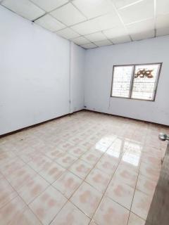 ขาย ทาวน์เฮ้าส์ ม.ร่มประดู่ ซอยเพชรเกษม 110 ถ.พุทธมณฑลสาย 4 แขวงหนองค้างพลู เขตหนองแขม กทม. ราคาต่อรองได้-202511010136271761935787128.jpg