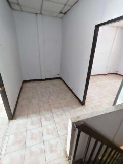 ขาย ทาวน์เฮ้าส์ ม.ร่มประดู่ ซอยเพชรเกษม 110 ถ.พุทธมณฑลสาย 4 แขวงหนองค้างพลู เขตหนองแขม กทม. ราคาต่อรองได้-202511010136281761935788074.jpg