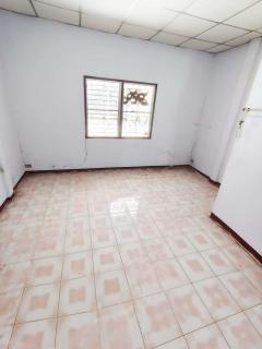 ขาย ทาวน์เฮ้าส์ ม.ร่มประดู่ ซอยเพชรเกษม 110 ถ.พุทธมณฑลสาย 4 แขวงหนองค้างพลู เขตหนองแขม กทม. ราคาต่อรองได้-202511010136301761935790527.jpg