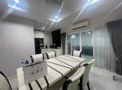 ทาว์นโฮม 3ชั้นหมู่บ้านภณาสิริเรสซิเด็นท์ 3ห้องนอน ซ.มัยลาภ มีเฟอร์ครบ พร้อมอยู่