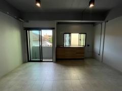 ขาย ให้เช่า ทาวน์โฮม ลาดพร้าว 124 สไตล์ลอฟท์ ใกล้ MRT มหาดไทย ท่าเรือมหาดไทย เหมาะโฮมออฟฟิศ และพักอาศัย-202511011339181761979158966.jpg