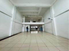 ให้เช่า อาคารพาณิชย์ เส้นศรีราชา-หนองค้อ ทำเลดี ติดถนนหลัก TP-C1843