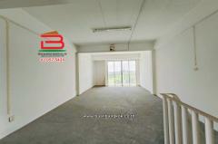 อาคารพาณิชย์ เนื้อที่ 16 ตร.ว. หมู่บ้านแกรนด์ดิตี้ บางบัวทอง (ซอยสามวัง) ถนนกาญจนาภิเษก ใกล้แม็คโครบางบัวทอง ตำบลบางบัวทอง อำเภอบางบัวทอง นนทบุรี-202511011631541761989514521.jpg