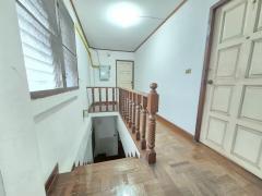 ขายอพาร์ทเม้นต์ 4 ชั้น ผู้เช่าเต็ม ย่านรัชดา-ห้วยขวาง แหล่งธุรกิจที่อยู่อาศัย-202511012219271762010367996.jpg