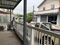 ใกล้ปีใหม่ดูทรัพย์มีมูลค่า ที่ดินอ.เมือง จ.ปทุม  60 วา  9ห้องชั้นเดียว  พร้อมให้เช่าอยู่ แถว ม.รังสิต อ.เมือง ปทุม 2.8ลบ. 60วา 